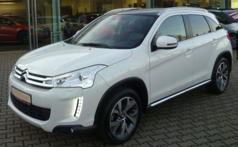 Left hand drive CITROEN C4 AIRCROSS e-HDi 115 Stop & Start 4WD Exclusive